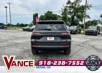 2026 Jeep Grand Cherokee GRAND CHEROKEE LAREDO ALTITUDE 4X4