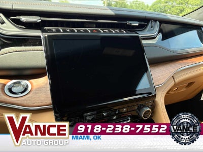 2025 Jeep Grand Cherokee GRAND CHEROKEE SUMMIT RESERVE 4X4