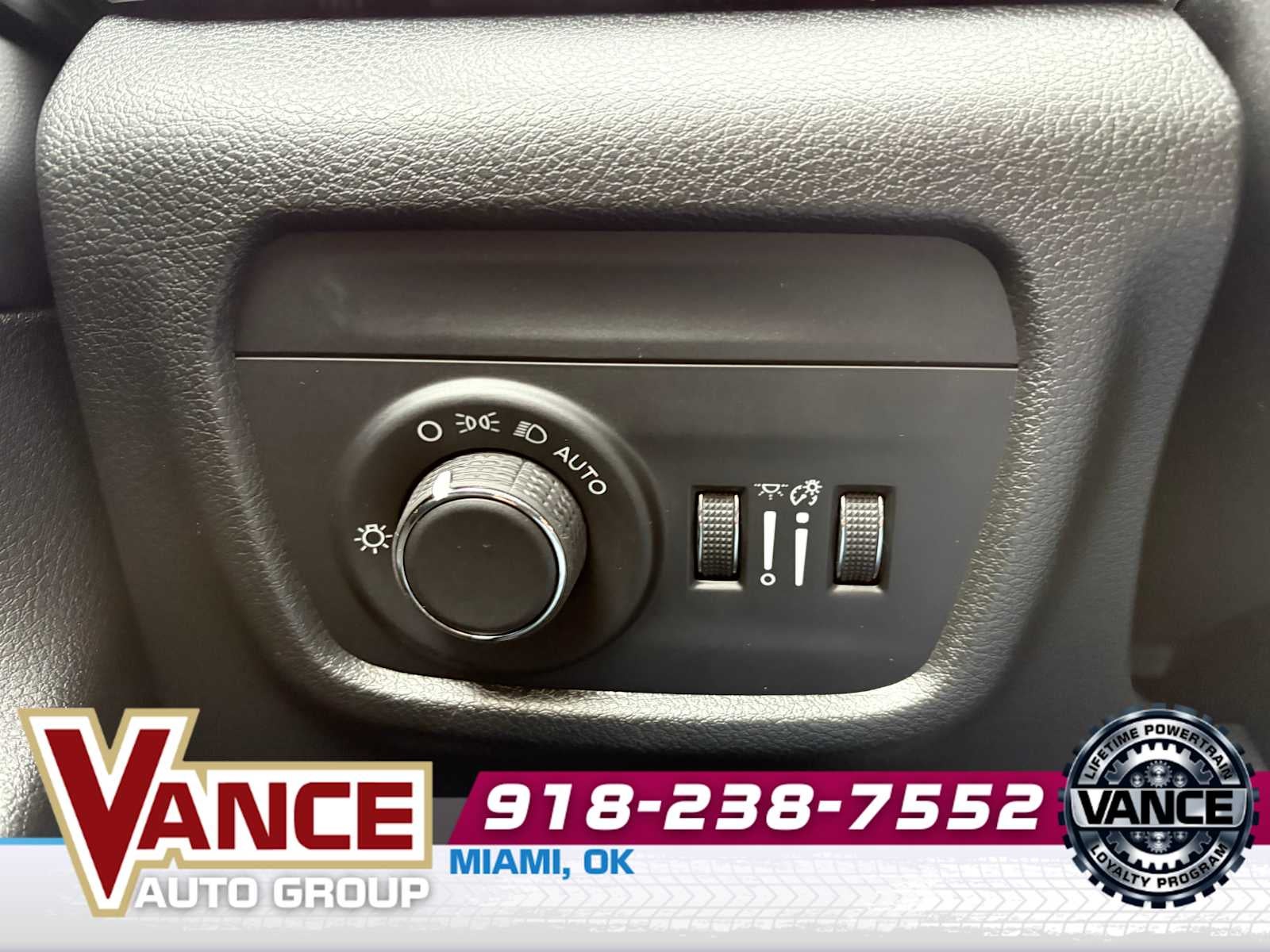 2025 Jeep Grand Cherokee L GRAND CHEROKEE L ALTITUDE X 4X4