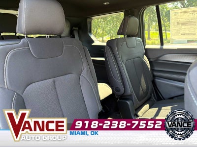 2025 Jeep Grand Cherokee L GRAND CHEROKEE L LAREDO X 4X4