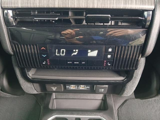 2024 Jeep Wagoneer Series III 4x4