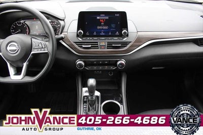 2023 Nissan Altima SV FWD