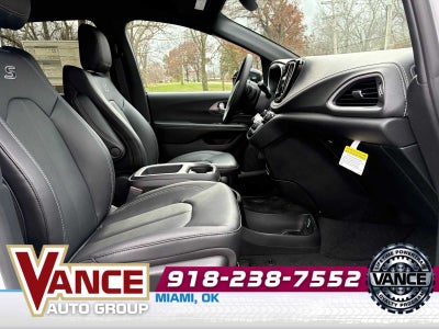 2026 Chrysler Pacifica PACIFICA SELECT