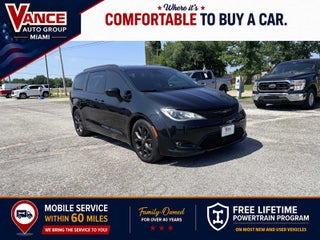 2020 Chrysler Pacifica Touring L Plus