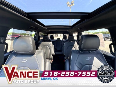 2025 Chrysler Pacifica Limited