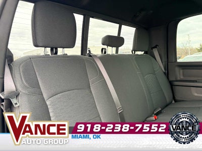 2026 RAM Ram 2500 RAM 2500 BLACK EXPRESS CREW CAB 4X4 6'4' BOX