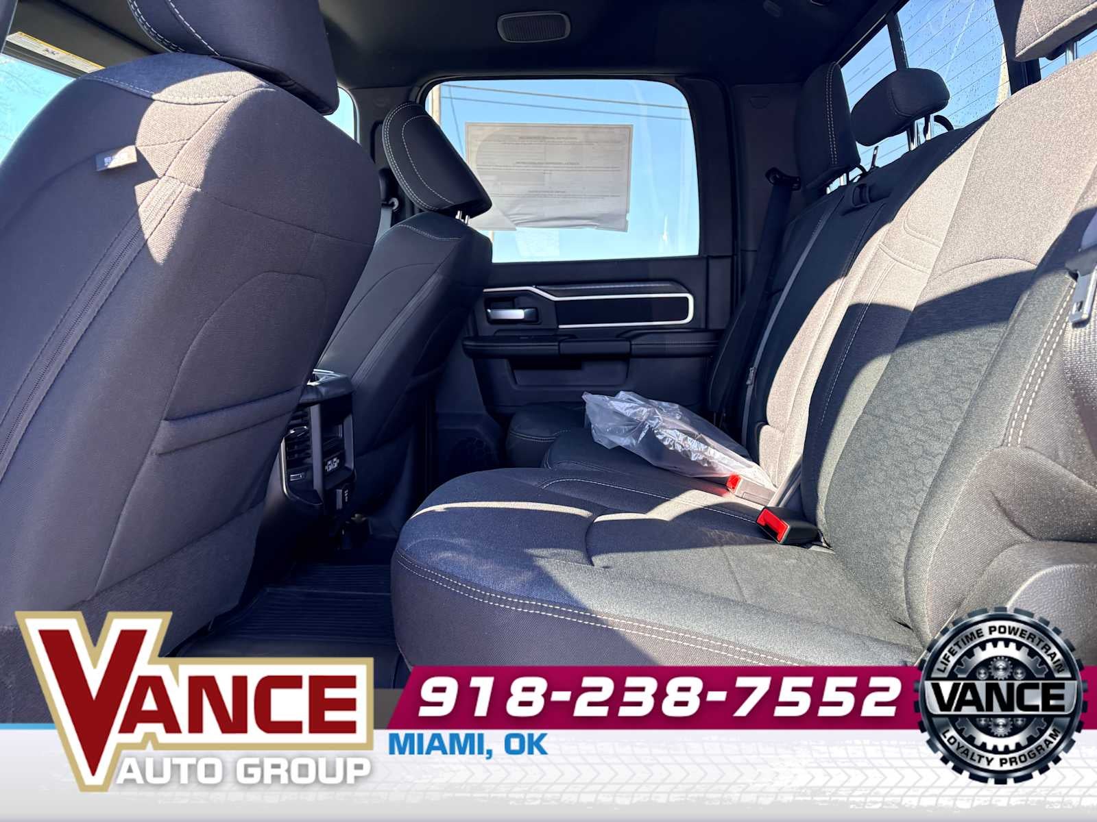 2025 RAM Ram 2500 RAM 2500 BIG HORN CREW CAB 4X4 6'4' BOX