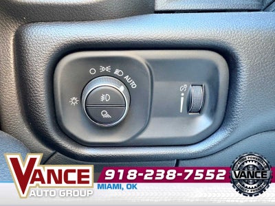 2025 RAM Ram 2500 RAM 2500 BIG HORN CREW CAB 4X4 6'4' BOX