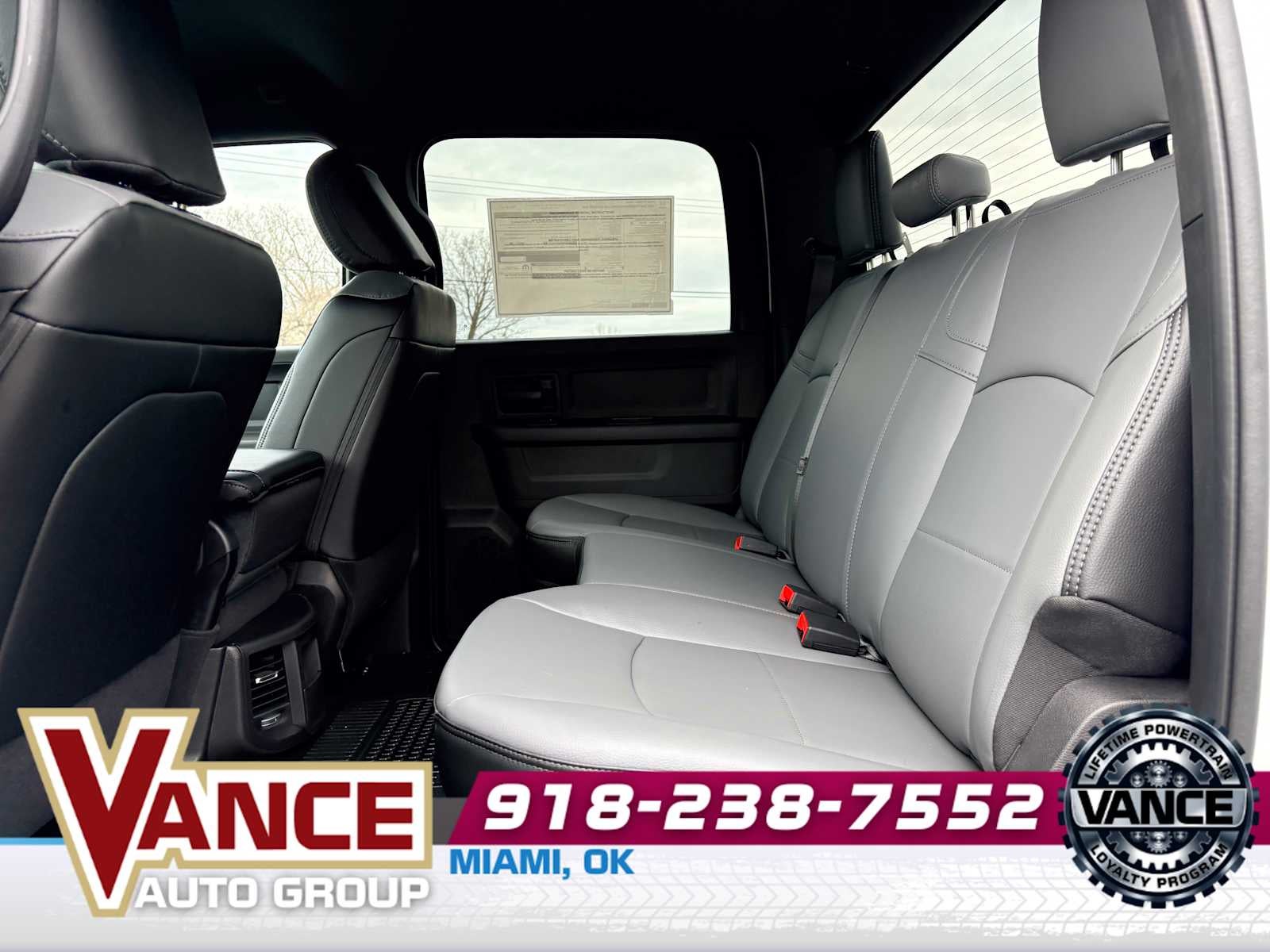 2026 RAM Ram 3500 RAM 3500 TRADESMAN CREW CAB 4X4 8' BOX