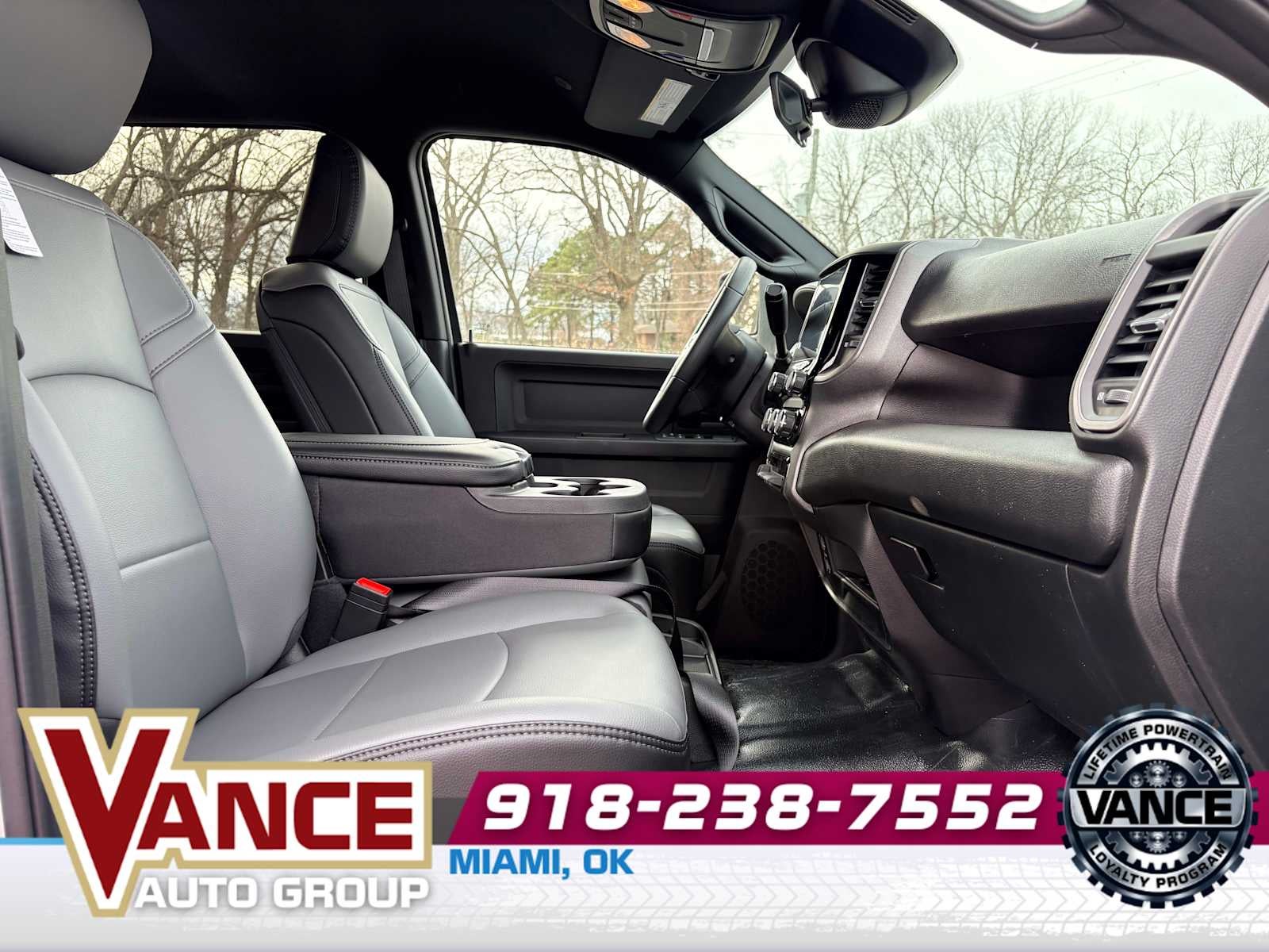 2026 RAM Ram 3500 RAM 3500 TRADESMAN CREW CAB 4X4 8' BOX