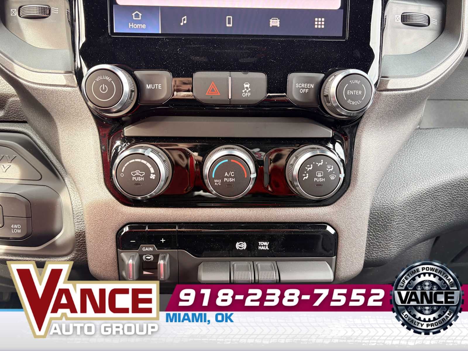 2026 RAM Ram 3500 RAM 3500 TRADESMAN CREW CAB 4X4 8' BOX