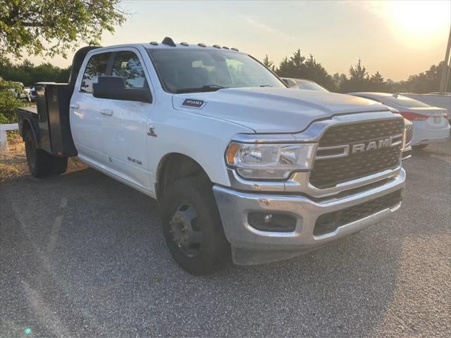 2022 RAM 3500 Big Horn Crew Cab 4x4 8' Box
