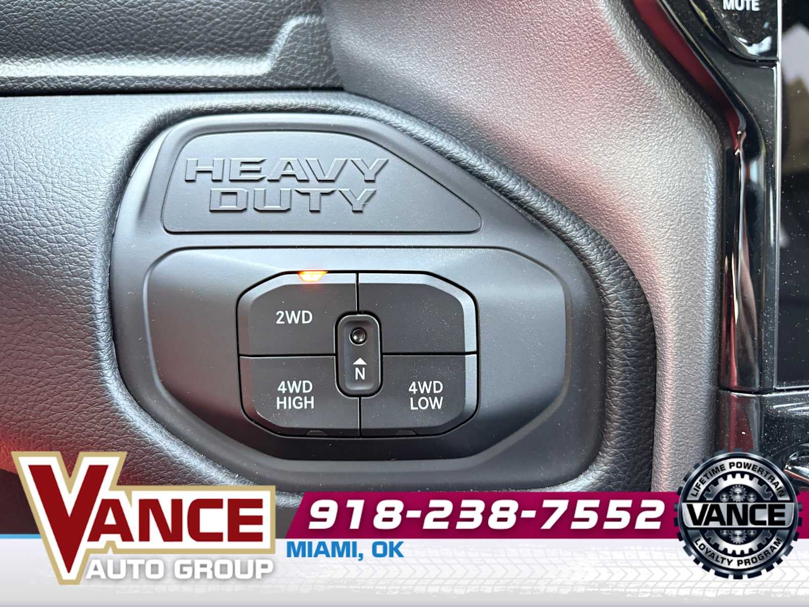 2025 RAM Ram 3500 RAM 3500 LARAMIE CREW CAB 4X4 8' BOX