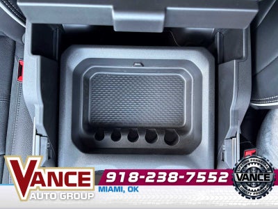 2025 RAM Ram 3500 RAM 3500 LARAMIE CREW CAB 4X4 8' BOX