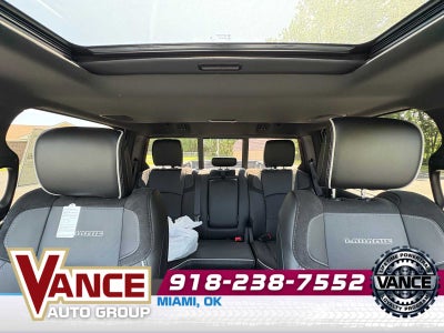 2025 RAM Ram 3500 RAM 3500 LARAMIE CREW CAB 4X4 8' BOX