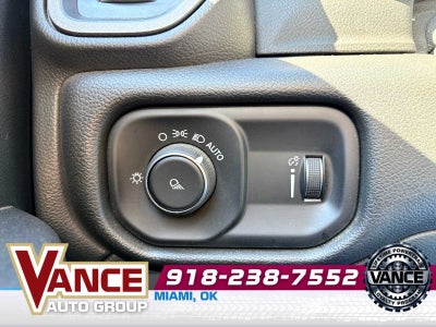 2021 RAM Ram 2500 Tradesman Crew Cab 4x2 6'4' Box