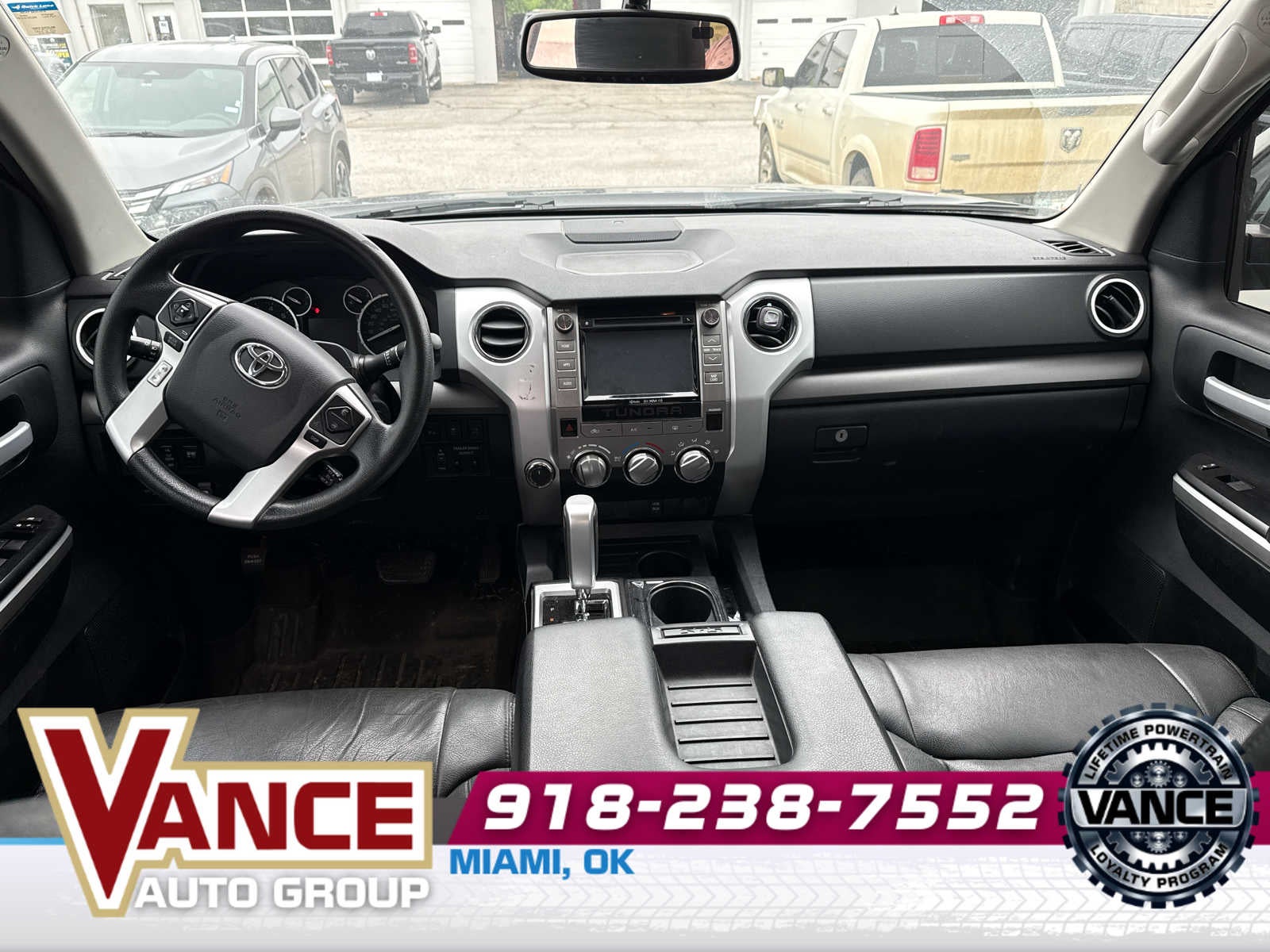 2017 Toyota Tundra SR5 5.7L V8