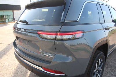 2027 Jeep Grand Cherokee Laredo X