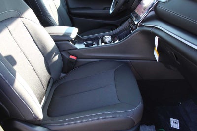 2027 Jeep Grand Cherokee Laredo X