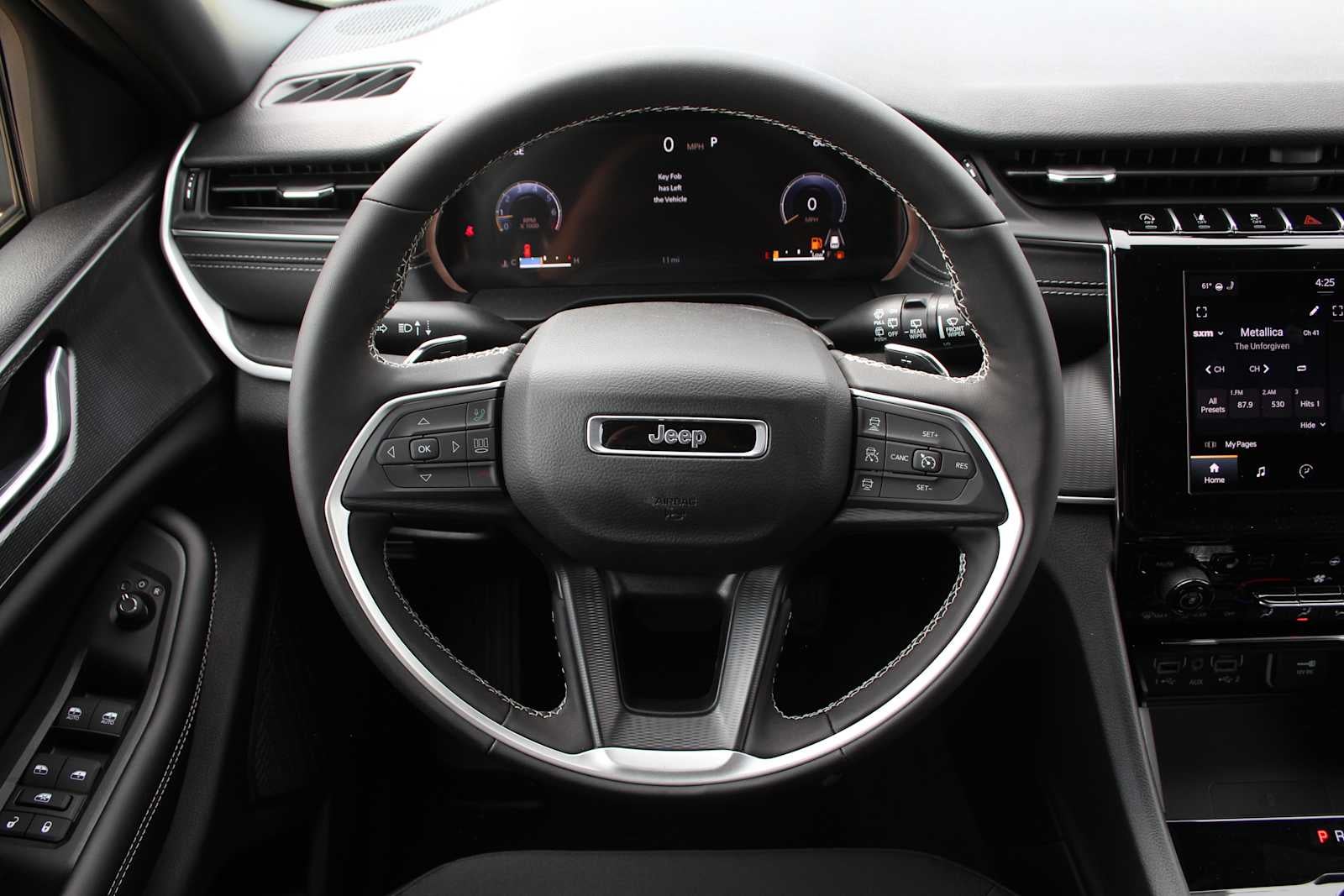 2026 Jeep Grand Cherokee Laredo X