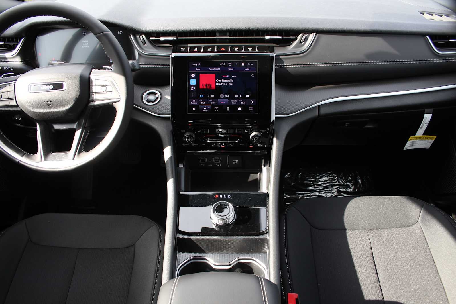 2026 Jeep Grand Cherokee Laredo X