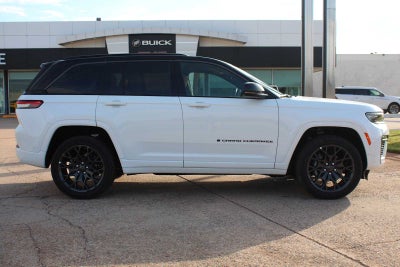 2027 Jeep Grand Cherokee Summit