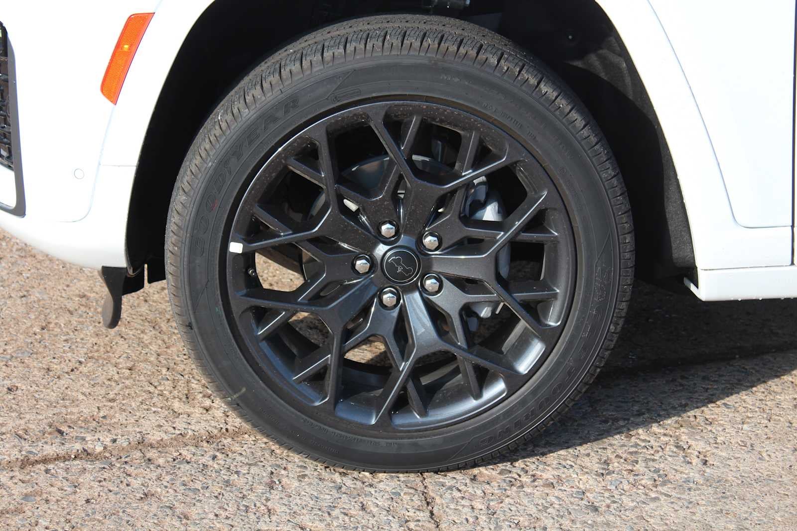 2027 Jeep Grand Cherokee Summit