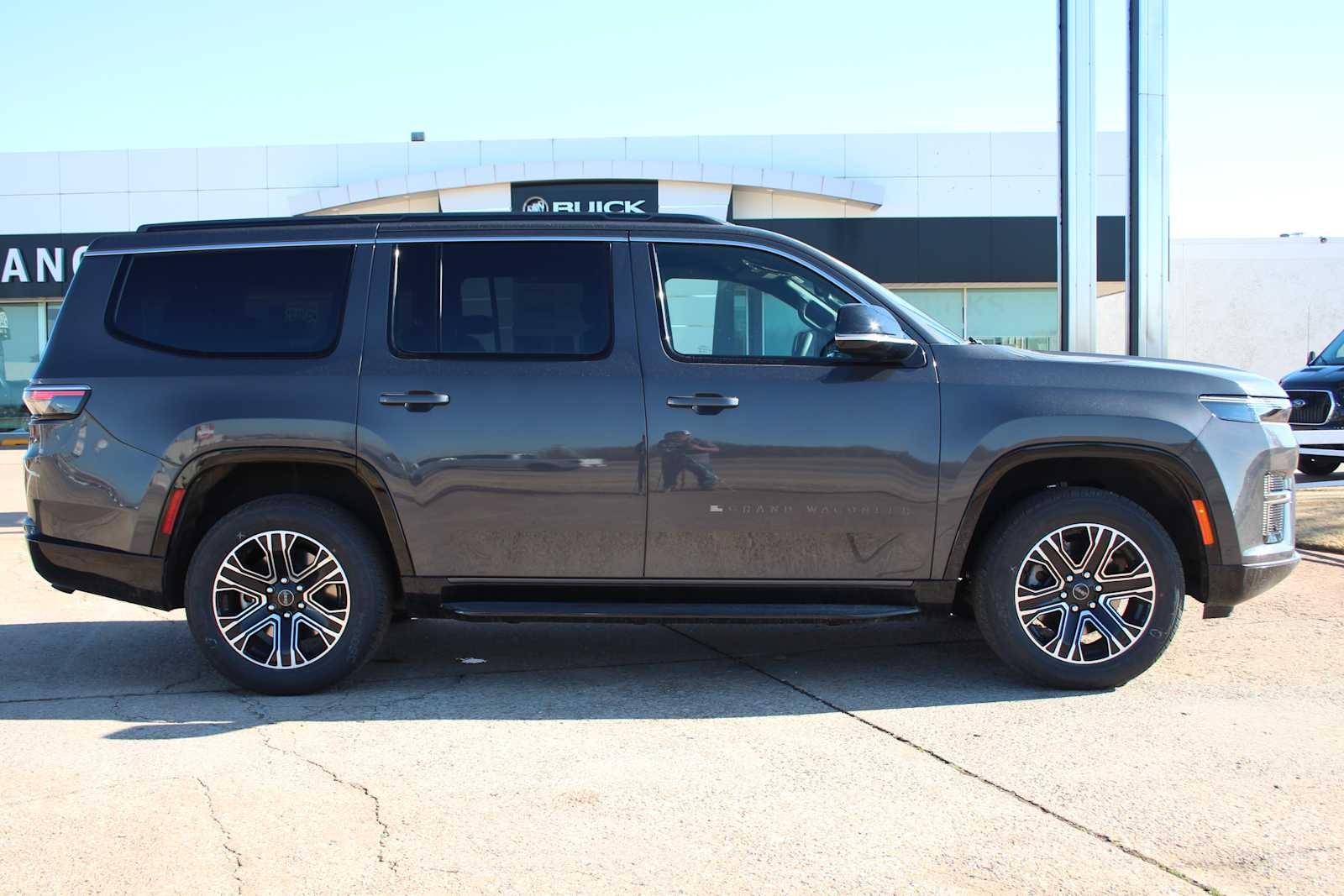 2026 Jeep Grand Wagoneer 4x4