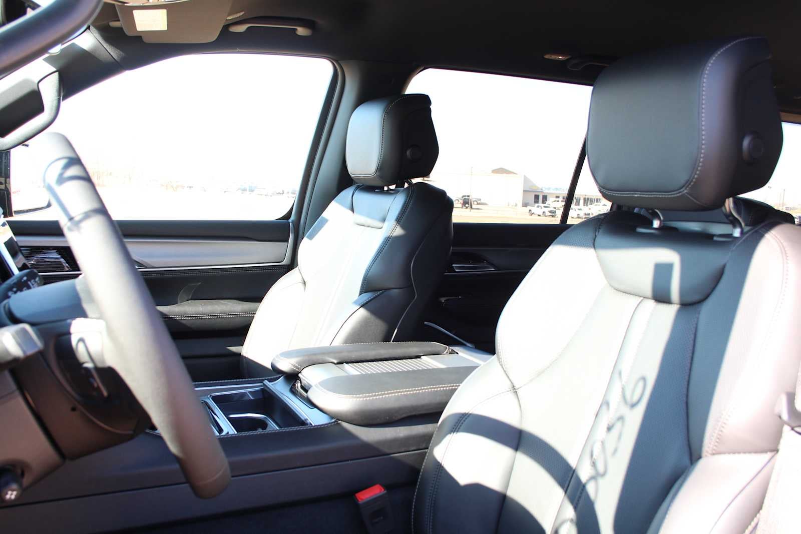 2026 Jeep Grand Wagoneer 4x4