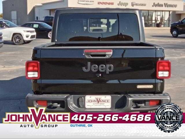 2023 Jeep Gladiator Freedom