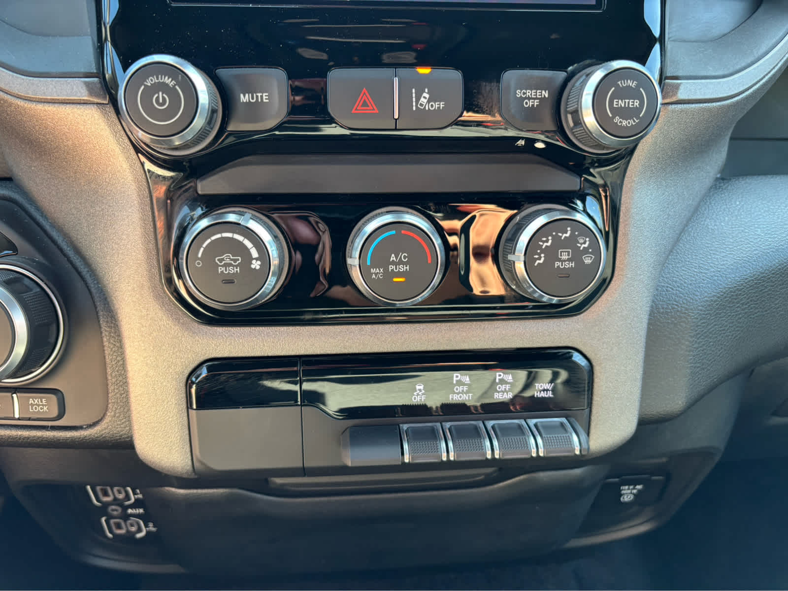 2026 RAM Ram 1500 Warlock