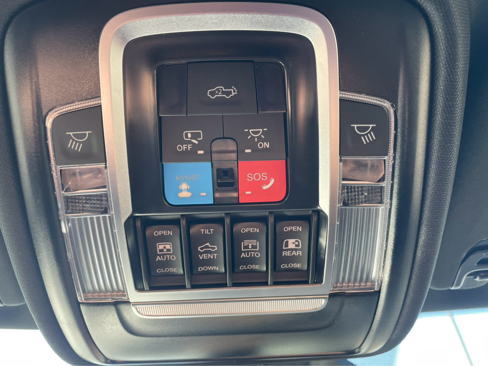 2026 RAM Ram 1500 Laramie