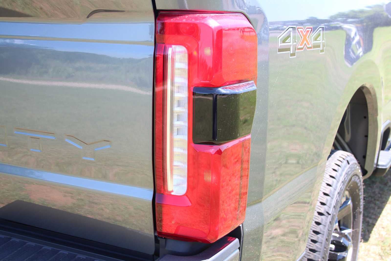 2025 Ford Super Duty F-250 Pickup XL
