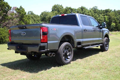 2025 Ford Super Duty F-250 Pickup XL
