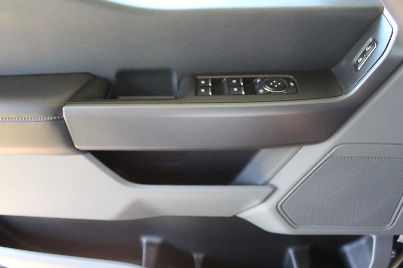 2025 Ford Super Duty F-250 Pickup XL