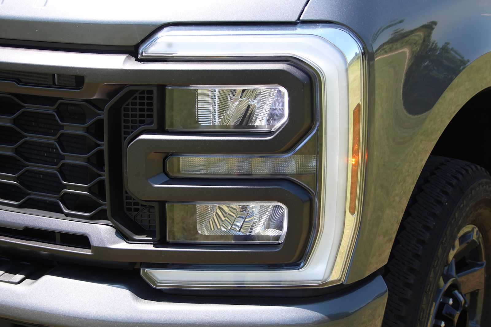 2025 Ford Super Duty F-250 Pickup XL