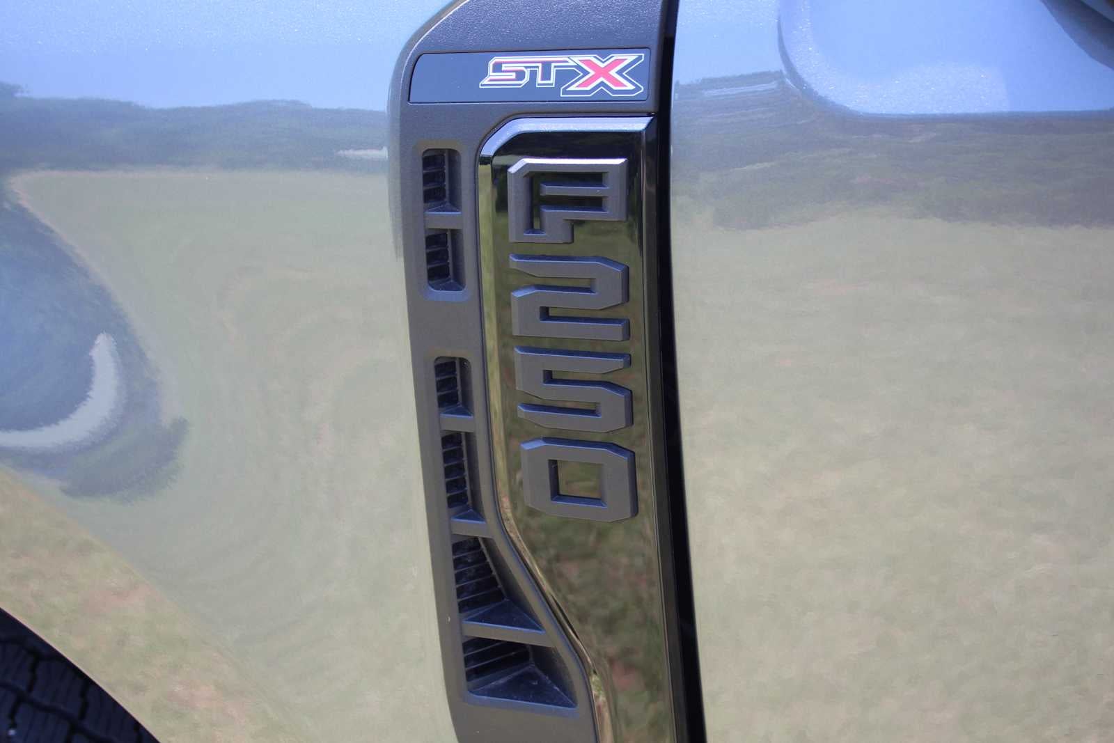 2025 Ford Super Duty F-250 Pickup XL