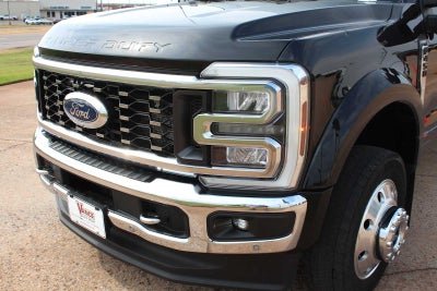 2024 Ford F-450 LARIAT