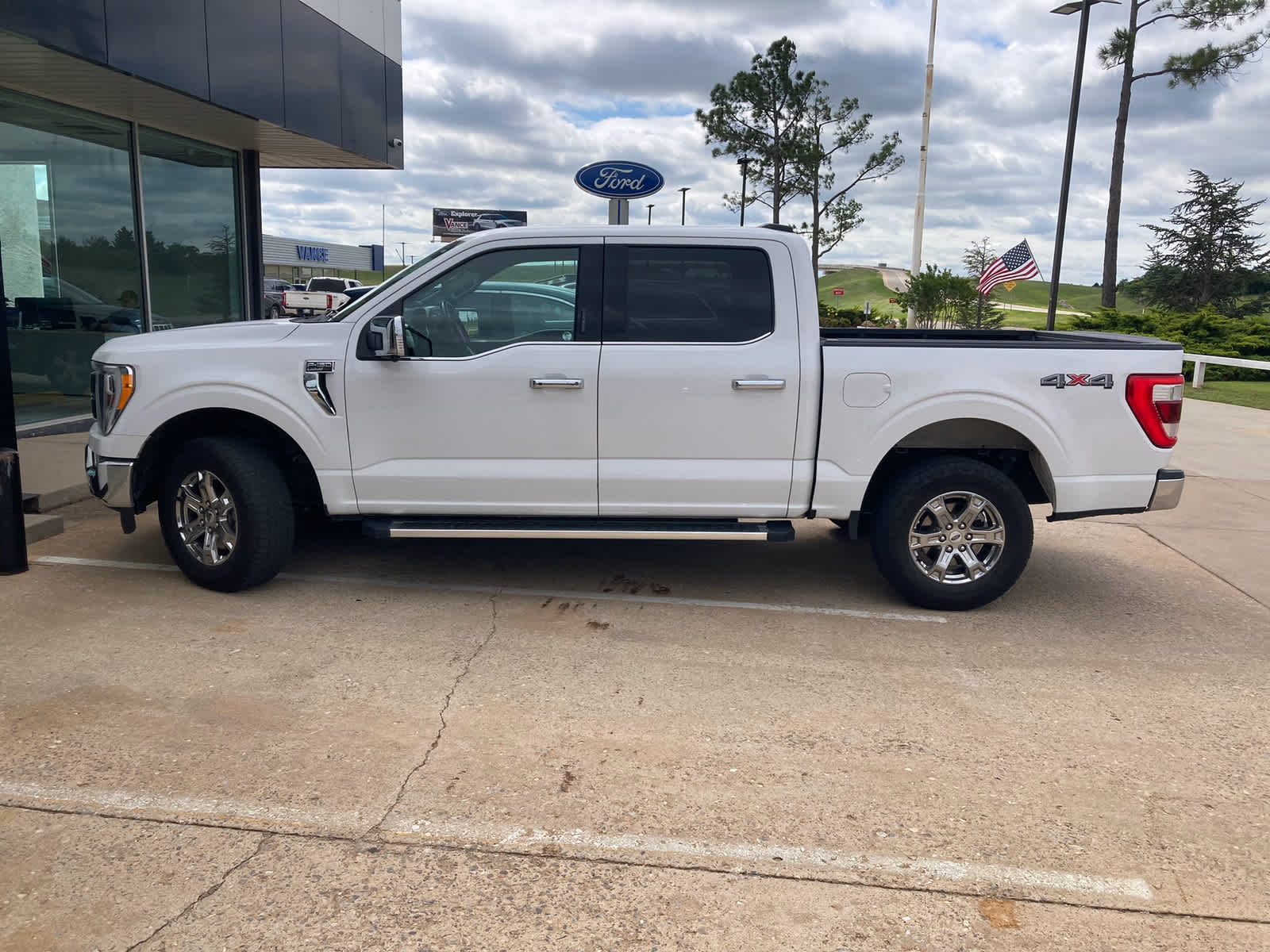 2022 Ford F-150 LARIAT
