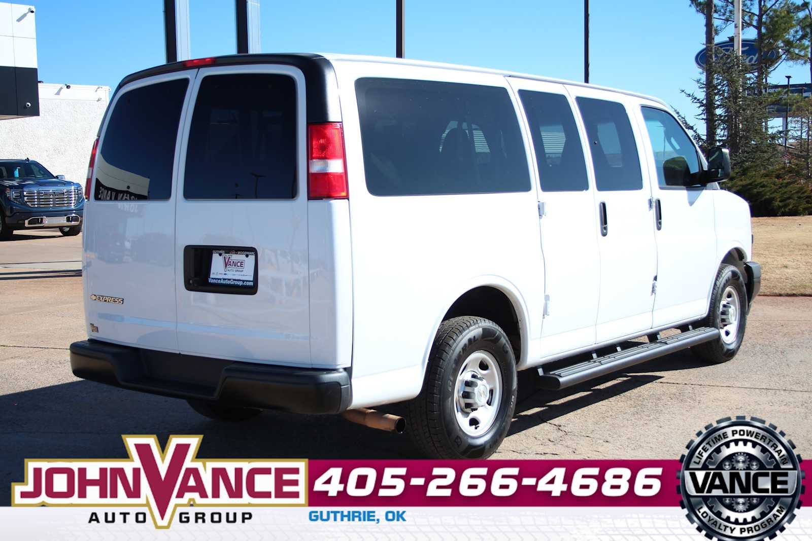 2020 Chevrolet Express Passenger LS