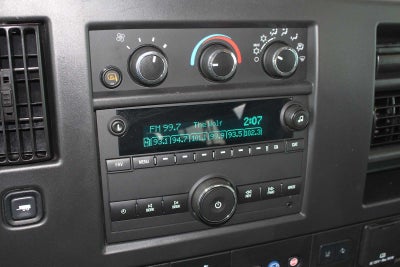 2025 Chevrolet Express Passenger LT