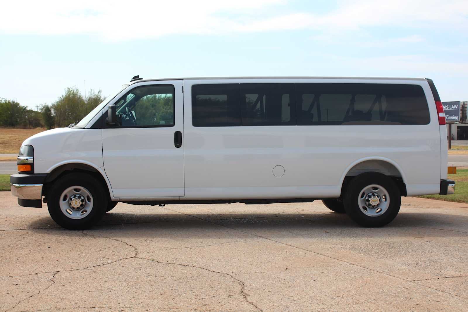 2025 Chevrolet Express Passenger LT