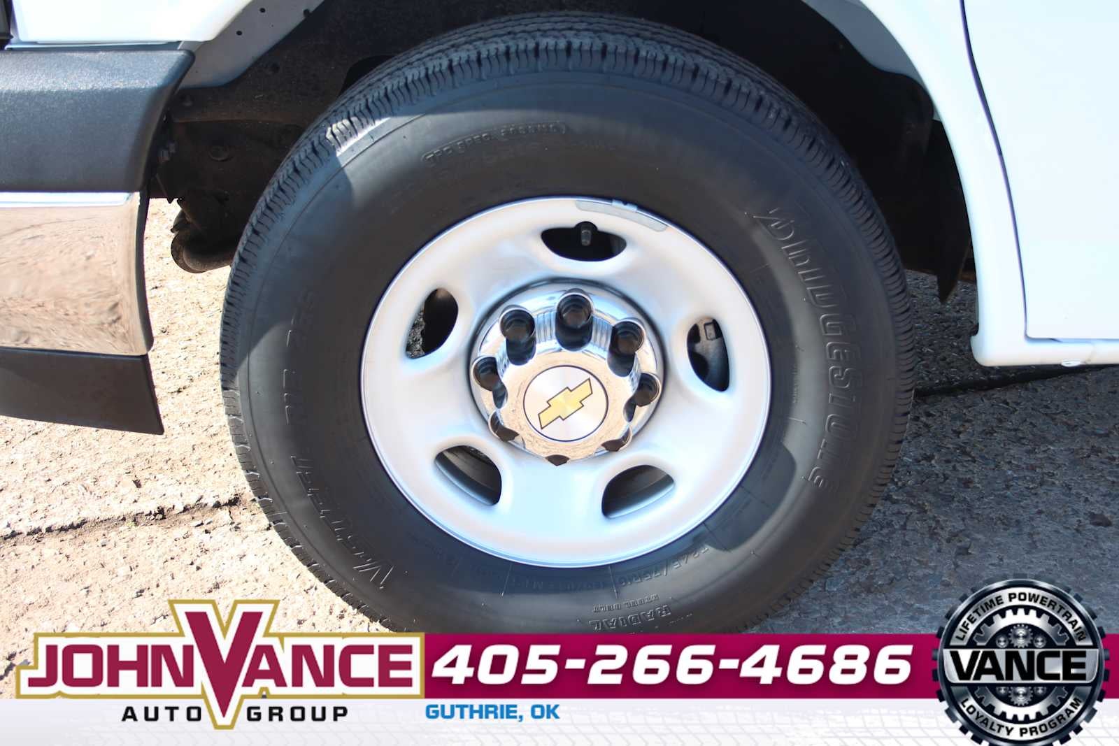 2024 Chevrolet Express Passenger LT