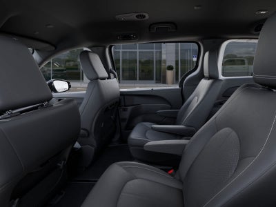 2026 Chrysler Voyager LX