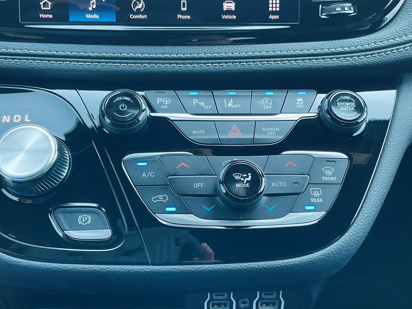 2025 Chrysler Pacifica Select