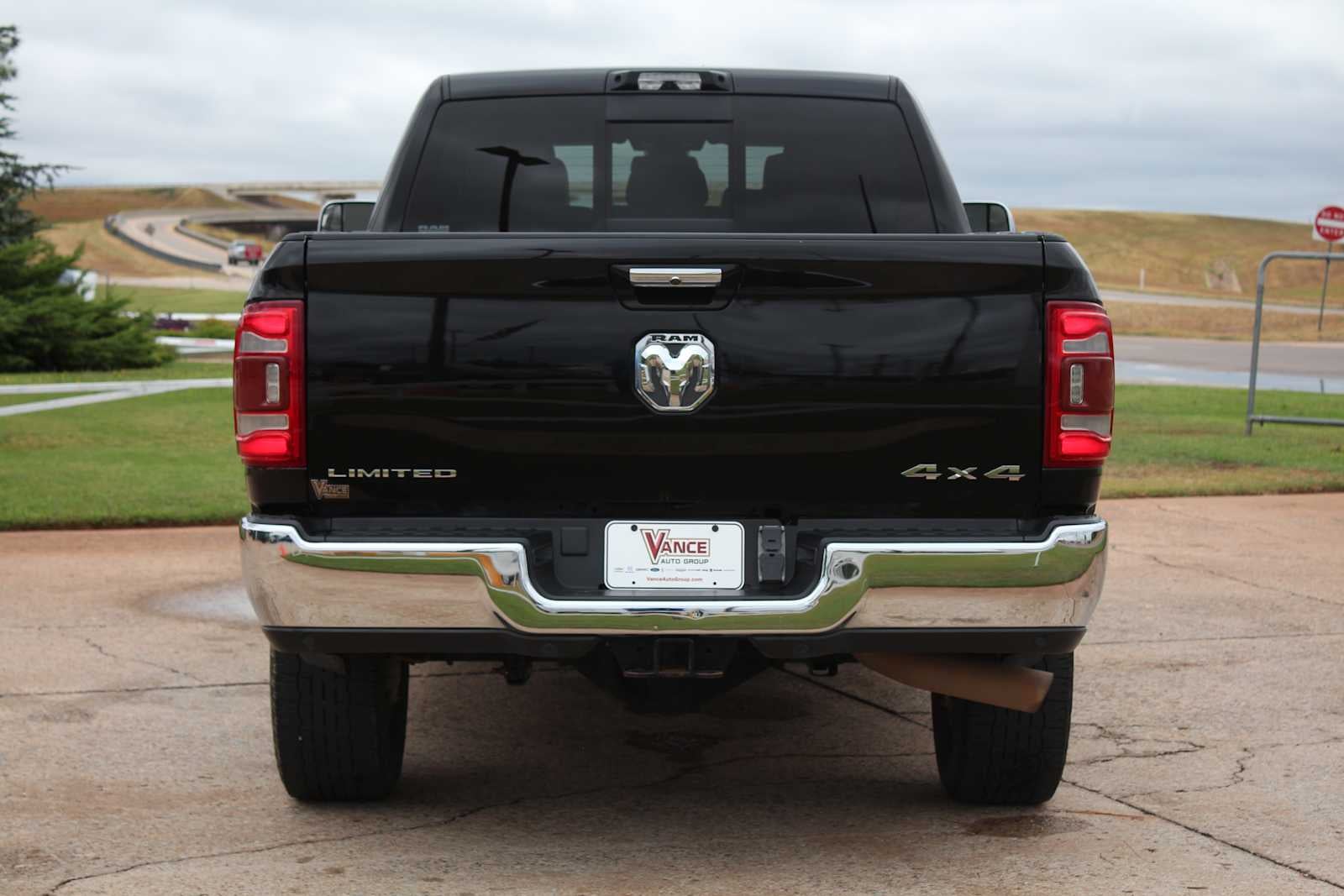 2022 RAM 3500 Limited