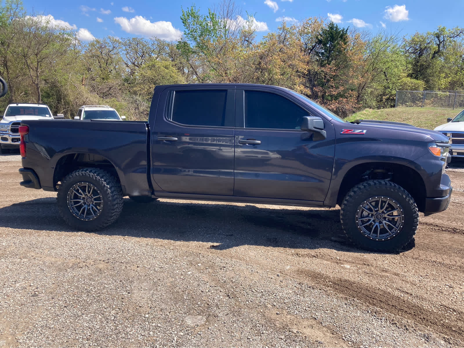 2024 Chevrolet Silverado 1500 Custom Trail Boss