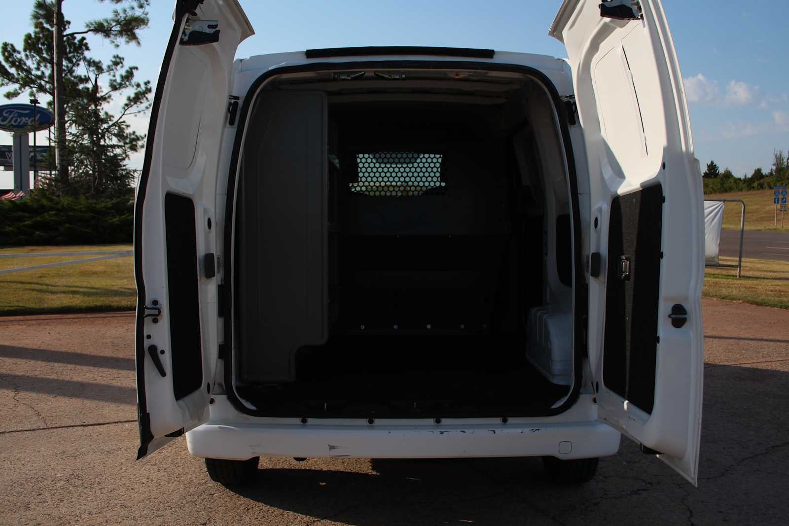 2018 Nissan NV200 SV
