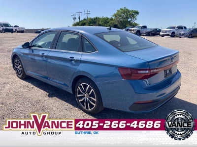 2025 Volkswagen Jetta SE