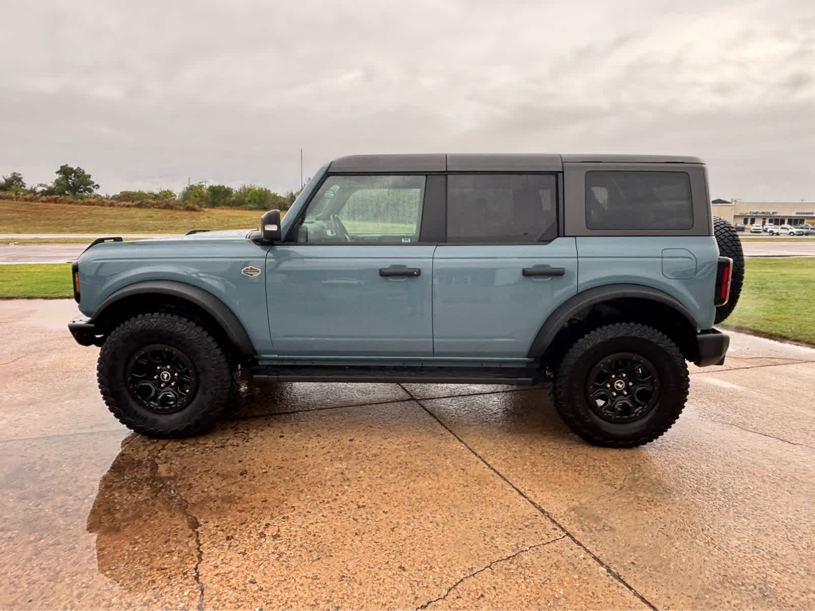 2023 Ford Bronco Base
